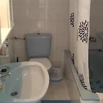 Prázdninový dům 3 Bed House Sleeps 6 Pet-friendly With Terrace *
