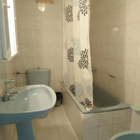 3 Bedroom House Near Lighthouse Hiking Trail Corme