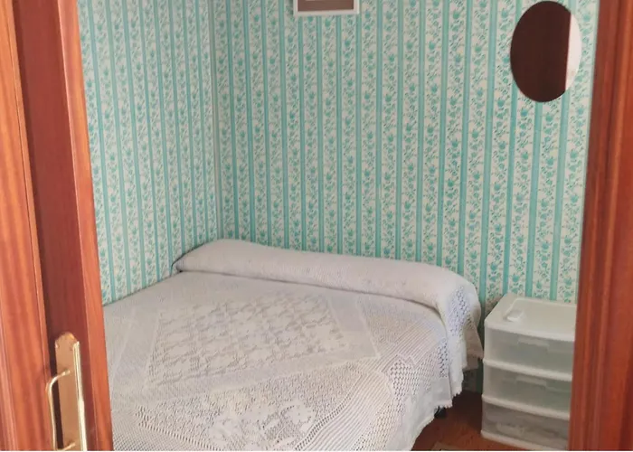 3 Bed House Sleeps 6 Pet-friendly With Terrace *